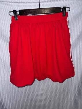 Urban Freedom Red Athletic Skirt Size Medium
